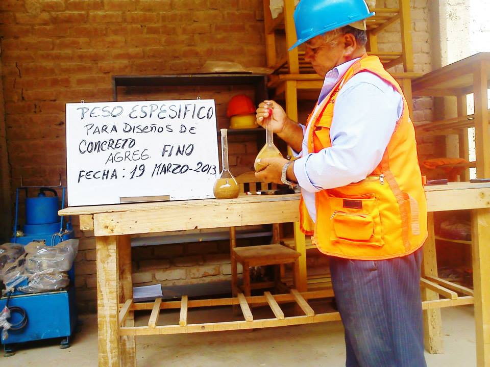 ANÁLISIS DE AGREGADOS 
